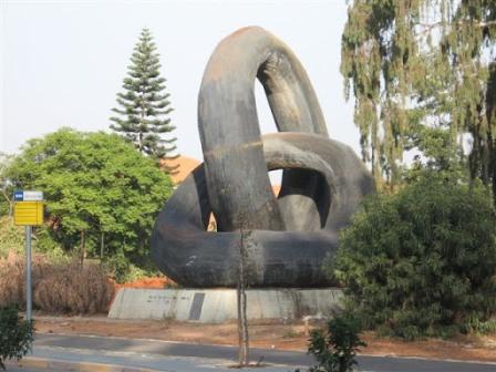 פרדס חנה כרכור 3
